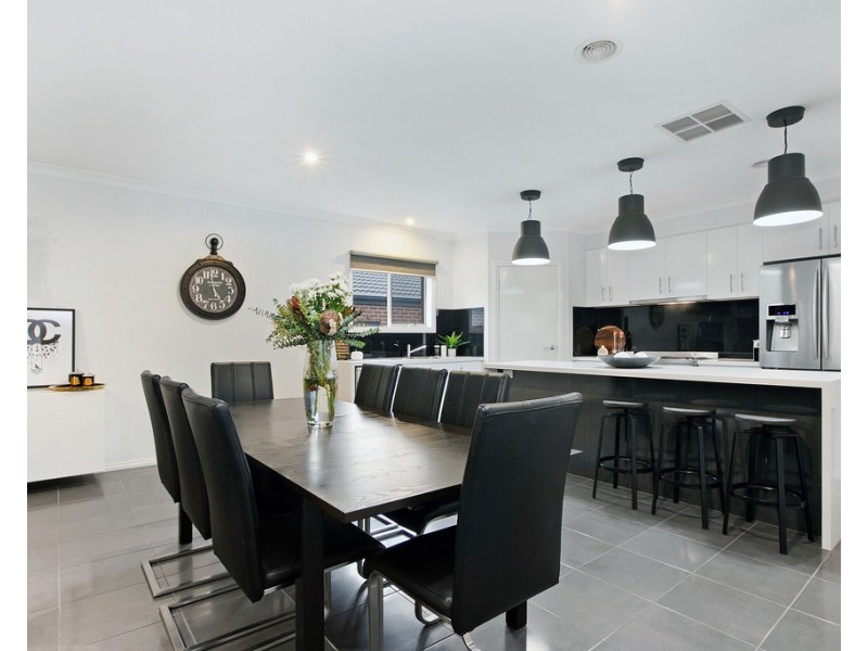 61 Galloway Drive, Mernda VIC 3754