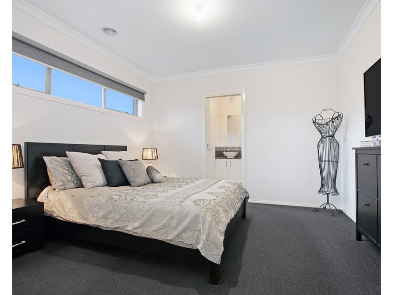 61 Galloway Drive, Mernda VIC 3754