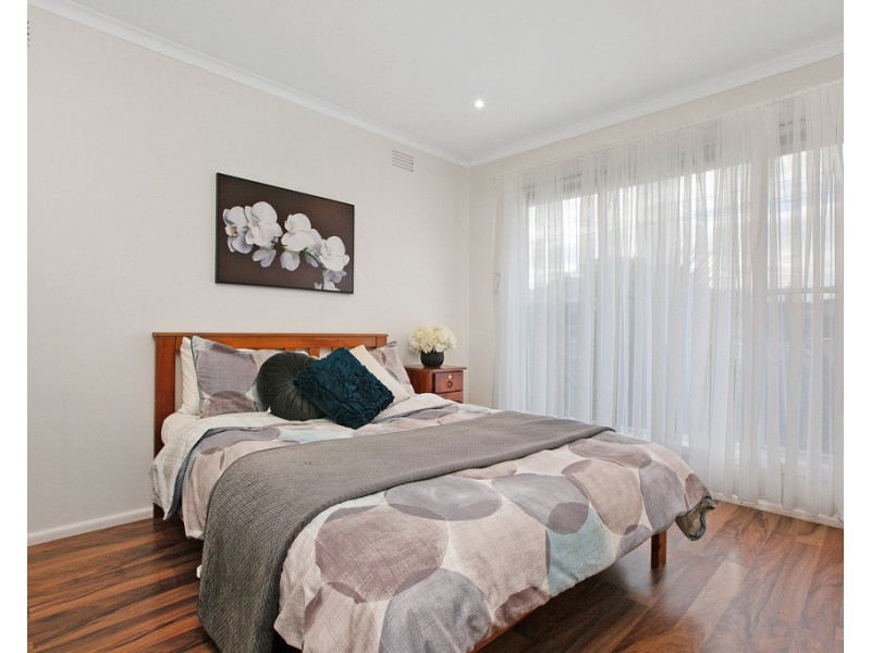 25 Club Avenue, Kingsbury VIC 3083