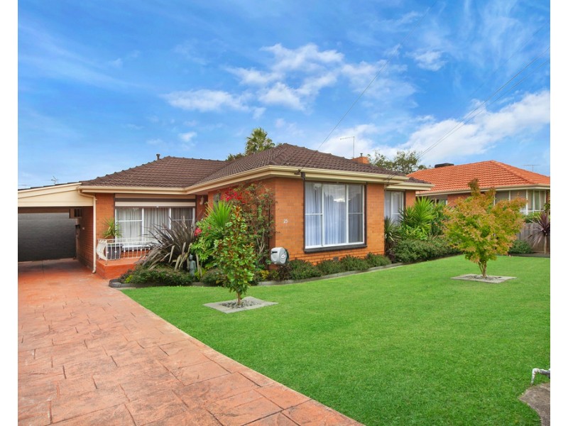 25 Club Avenue, Kingsbury VIC 3083