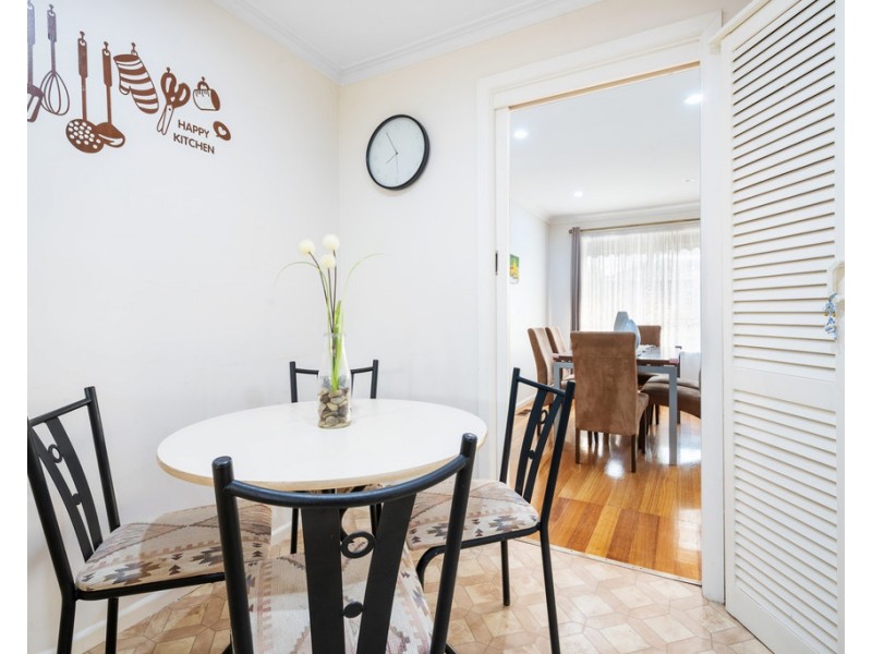 279 Greenwood Drive, Watsonia VIC 3087