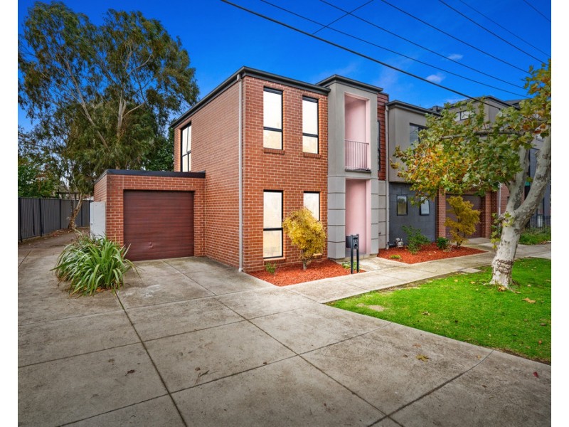 1/979-985 Plenty Road, Kingsbury VIC 3083