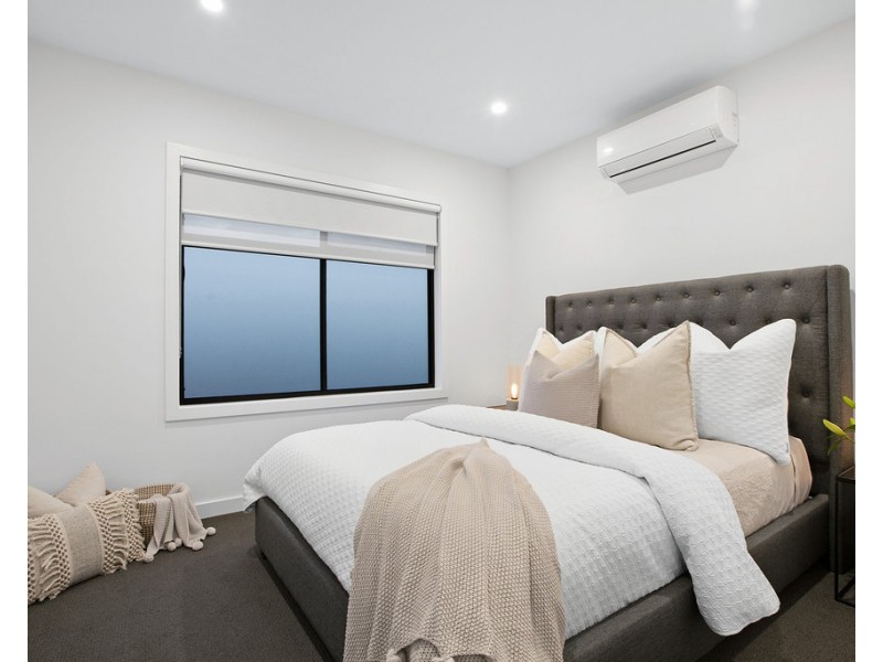 4/9 Cash Street, Kingsbury VIC 3083