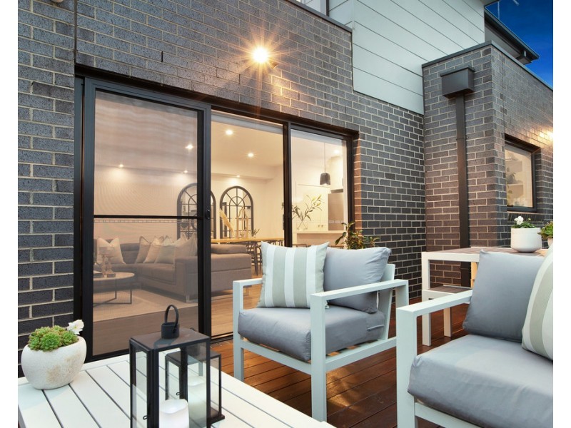 4/9 Cash Street, Kingsbury VIC 3083