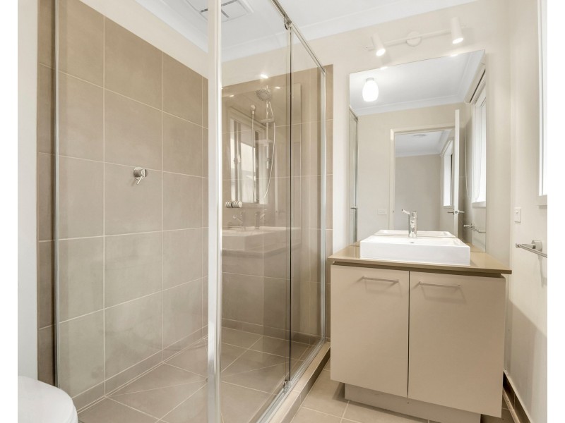 4 Lodge Way, Bundoora VIC 3083