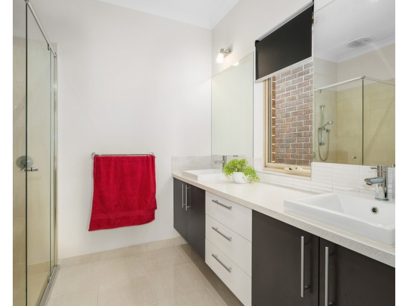 53 Dalmeny Way, Mernda VIC 3754