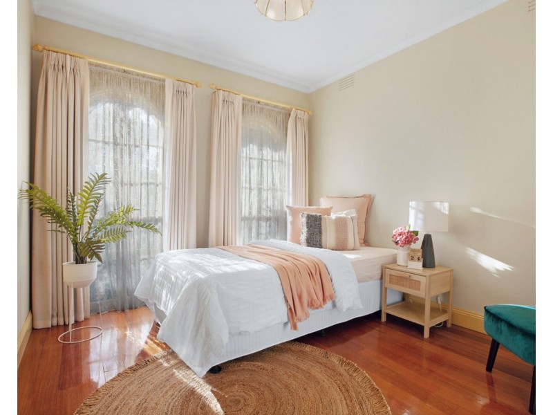 4 Witney Way, Bundoora VIC 3083