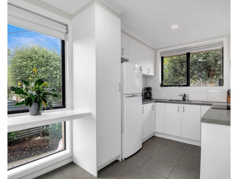 1/243 Blyth Street, Brunswick East VIC 3057
