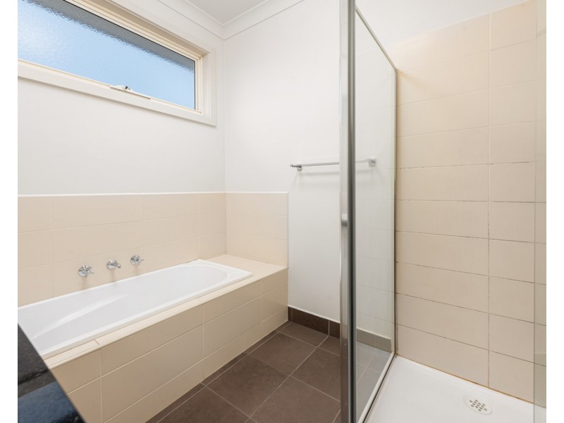 2/35-37 Cheddar Road, Reservoir VIC 3073