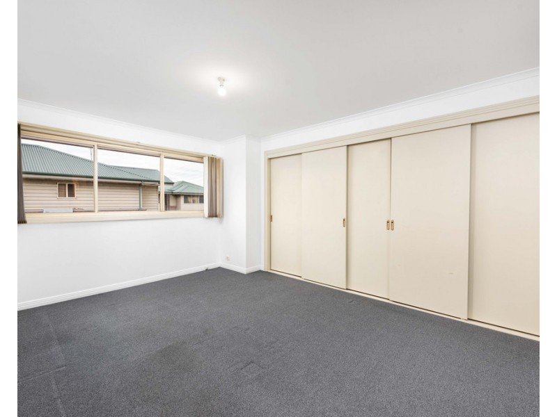1/202-206 Edwardes Street, Reservoir VIC 3073