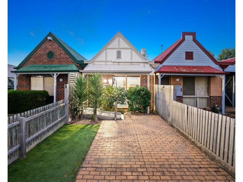 8 Joshua Court, Bundoora VIC 3083