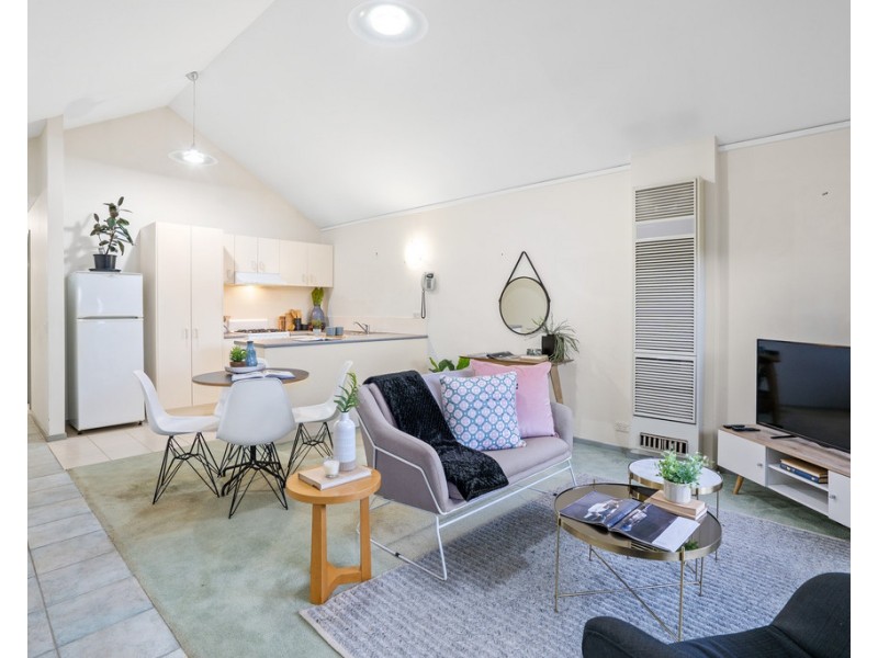 8 Joshua Court, Bundoora VIC 3083