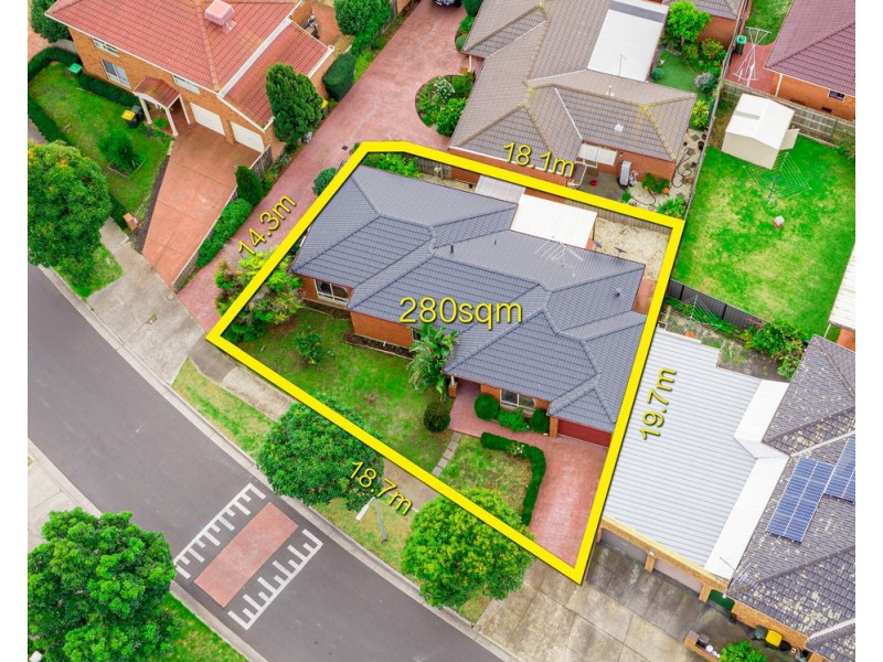 1/24 Jasmine Drive, Mill Park VIC 3082