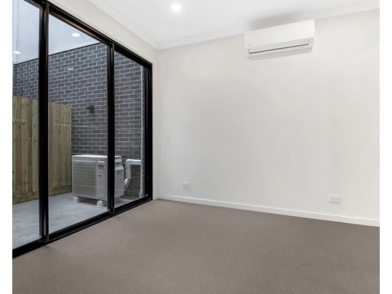 17 Tussock Drive, Thomastown VIC 3074