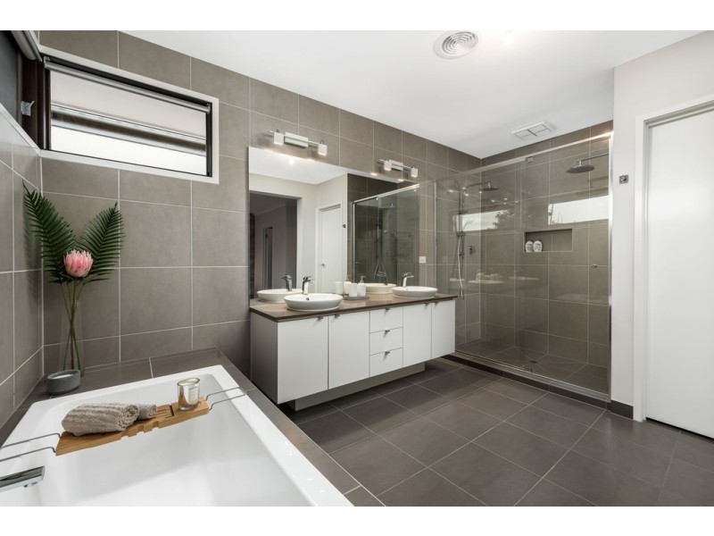 46 Midland Road, Doreen VIC 3754