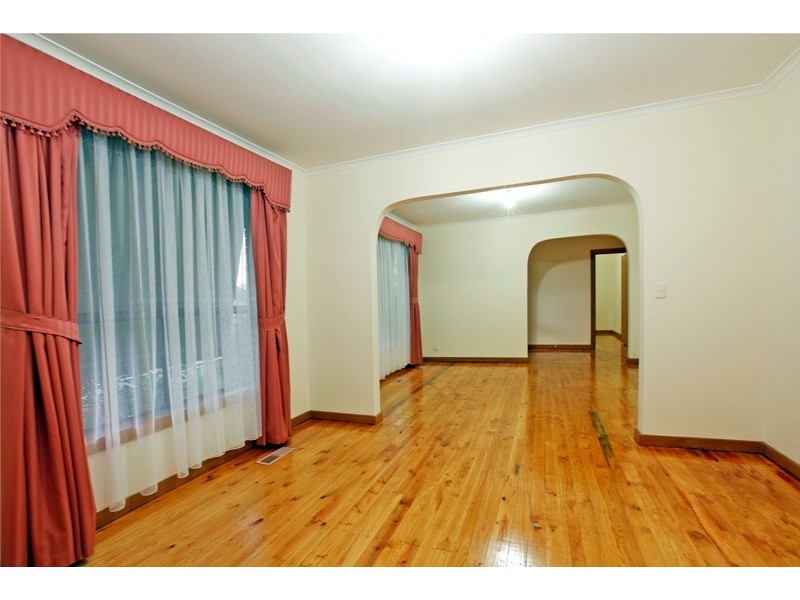 43 Greenhills Road, Bundoora VIC 3083