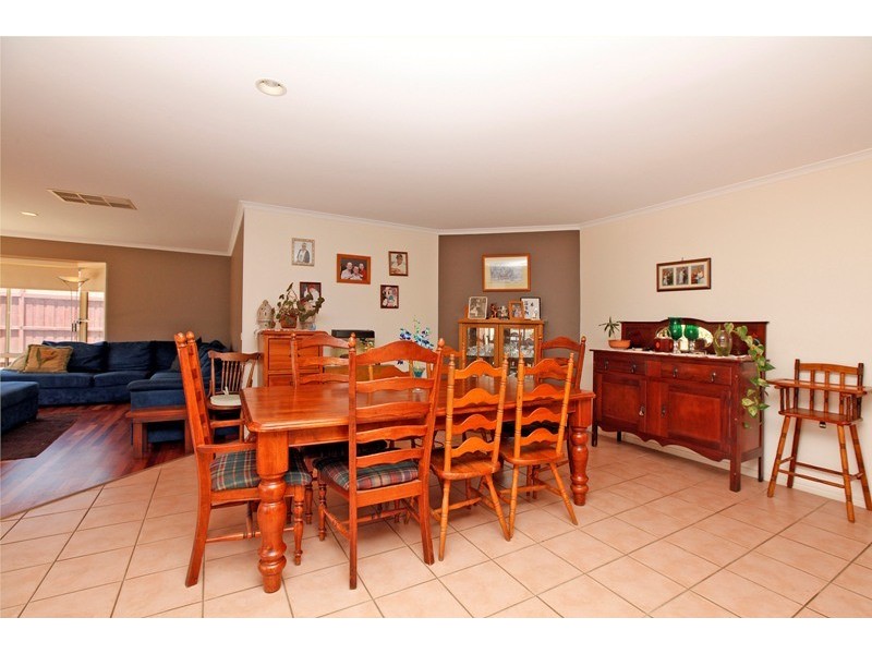 18 The Terrace, South Morang VIC 3752