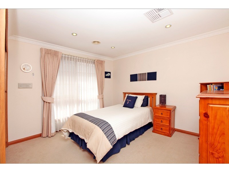 5 Parfrey Avenue, Lalor VIC 3075