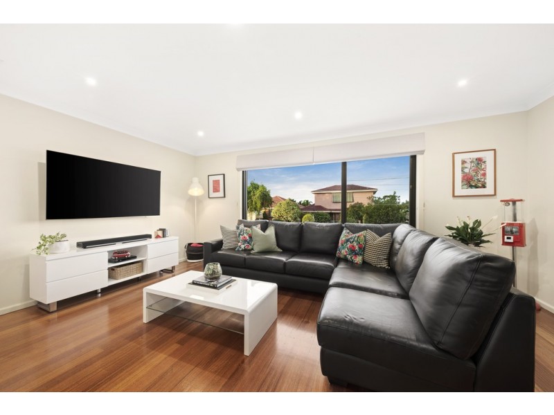 27 Champion Crescent, Bundoora VIC 3083
