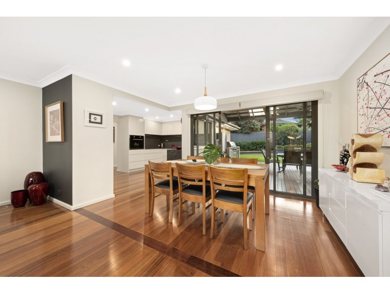 27 Champion Crescent, Bundoora VIC 3083