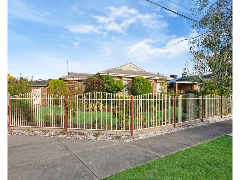 4 Witney Way, Bundoora VIC 3083