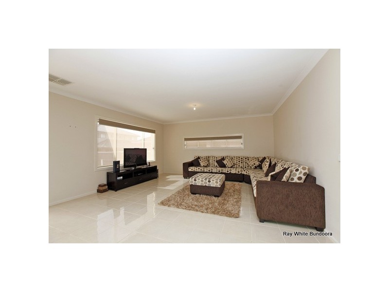 14 Kirkwood Ave, Epping VIC 3076