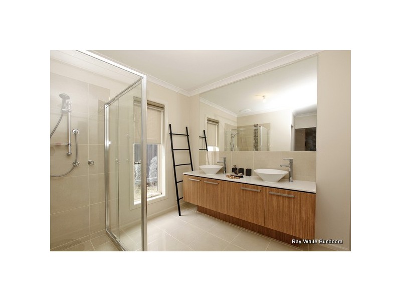 14 Kirkwood Ave, Epping VIC 3076