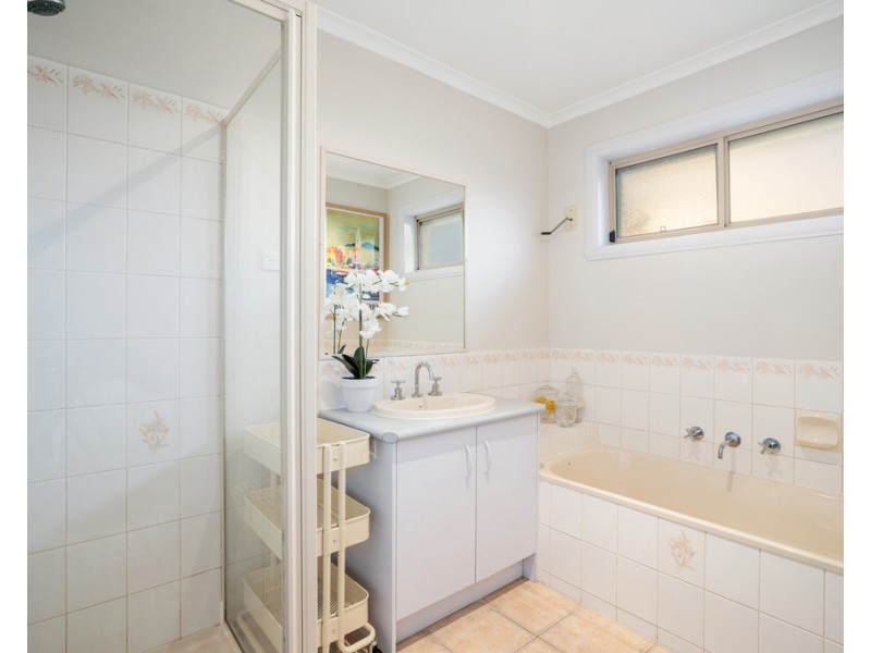 81 Josef Avenue, Bundoora VIC 3083