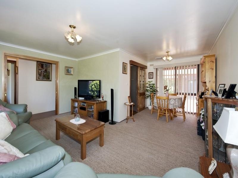 49 Virginia Crescent, Bundoora VIC 3083