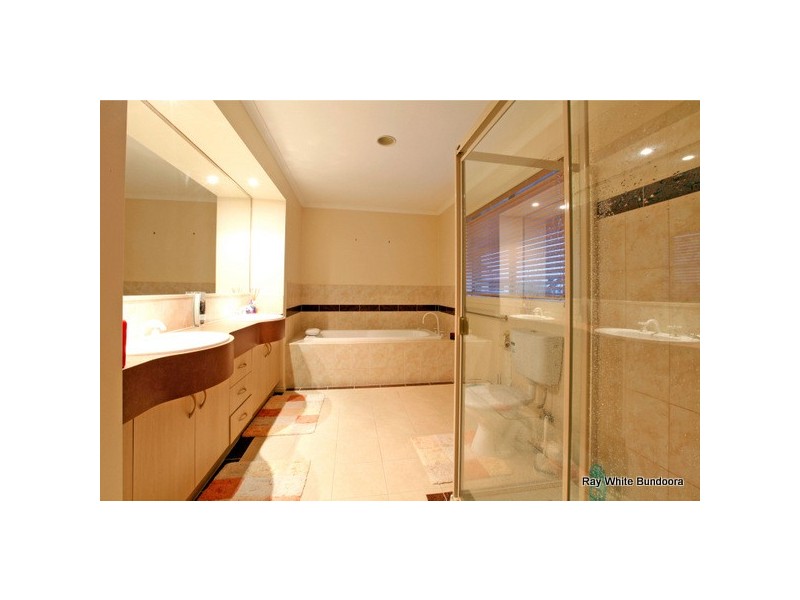 283 McKimmies Road, Bundoora VIC 3083