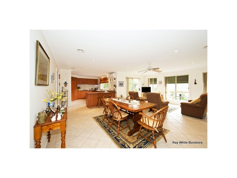 17 Evergreen Drive, South Morang VIC 3752