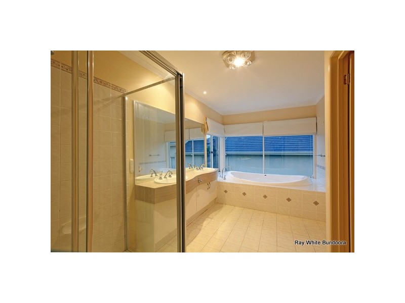 5 Lilly Pilly Avenue, Bundoora VIC 3083