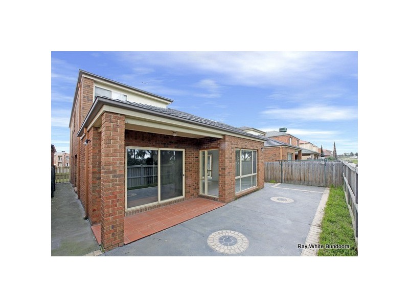 27 Lemon Gum Parade, Bundoora VIC 3083