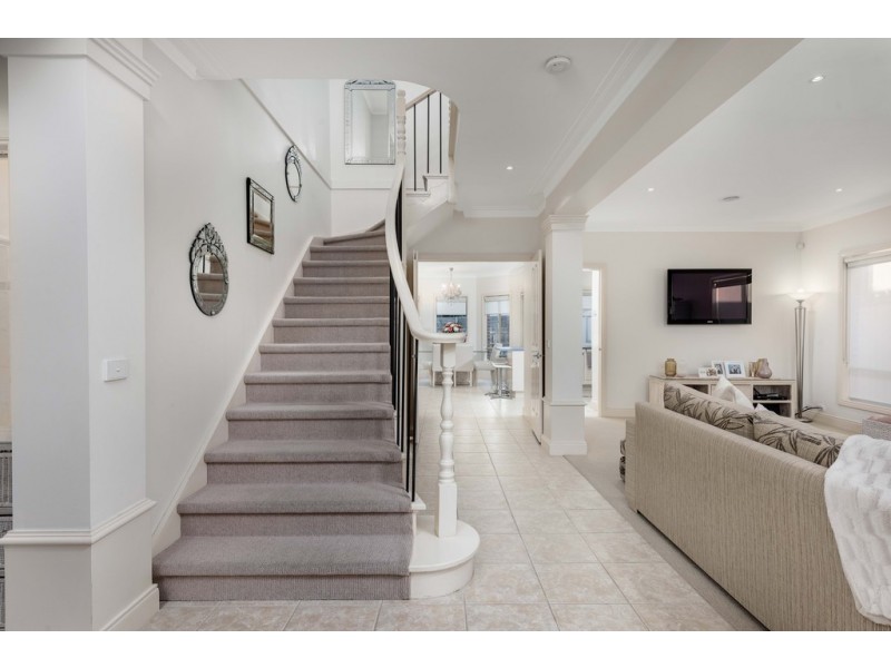 25 Stymie Street, Kingsbury VIC 3083