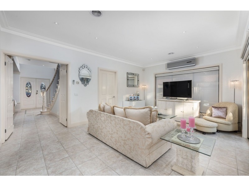 25 Stymie Street, Kingsbury VIC 3083