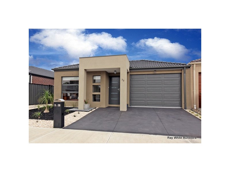 32 Barmah Drive, South Morang VIC 3752