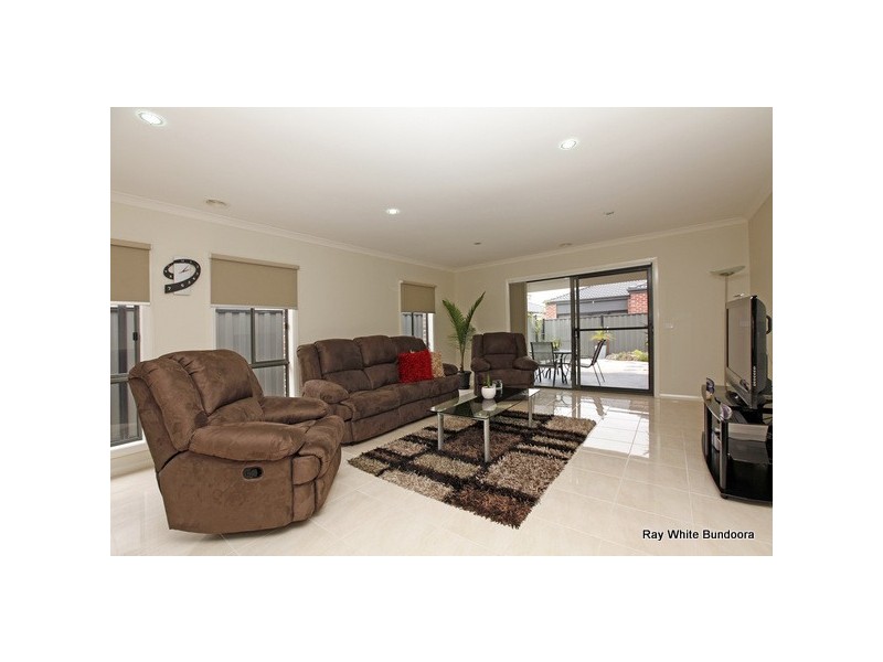 32 Barmah Drive, South Morang VIC 3752