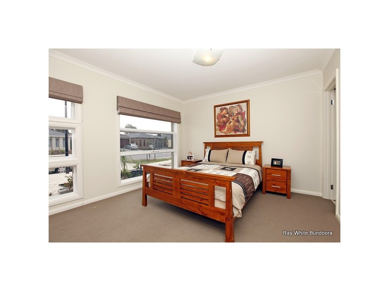 32 Barmah Drive, South Morang VIC 3752