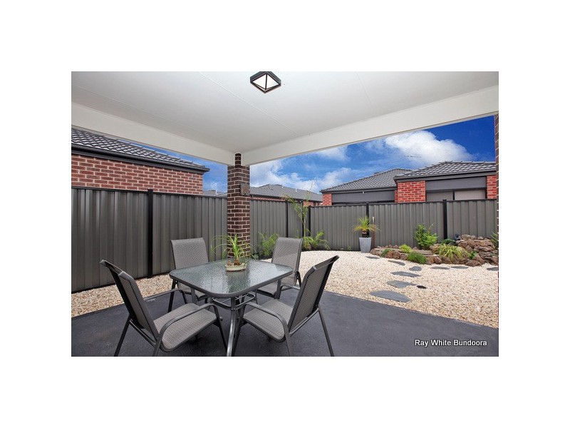 32 Barmah Drive, South Morang VIC 3752