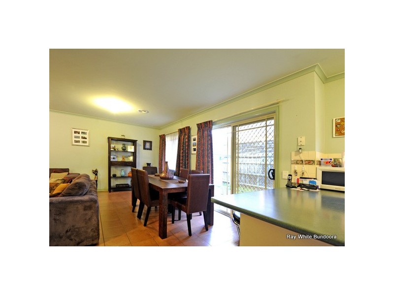 2/58 Josef Avenue, Bundoora VIC 3083