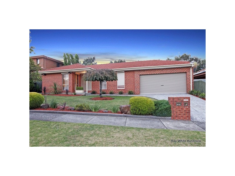 32 Crampton Crescent, Mill Park VIC 3082