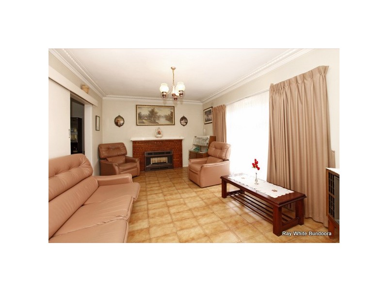 77 Messmate Street, Lalor VIC 3075