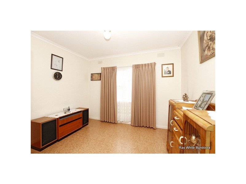 77 Messmate Street, Lalor VIC 3075