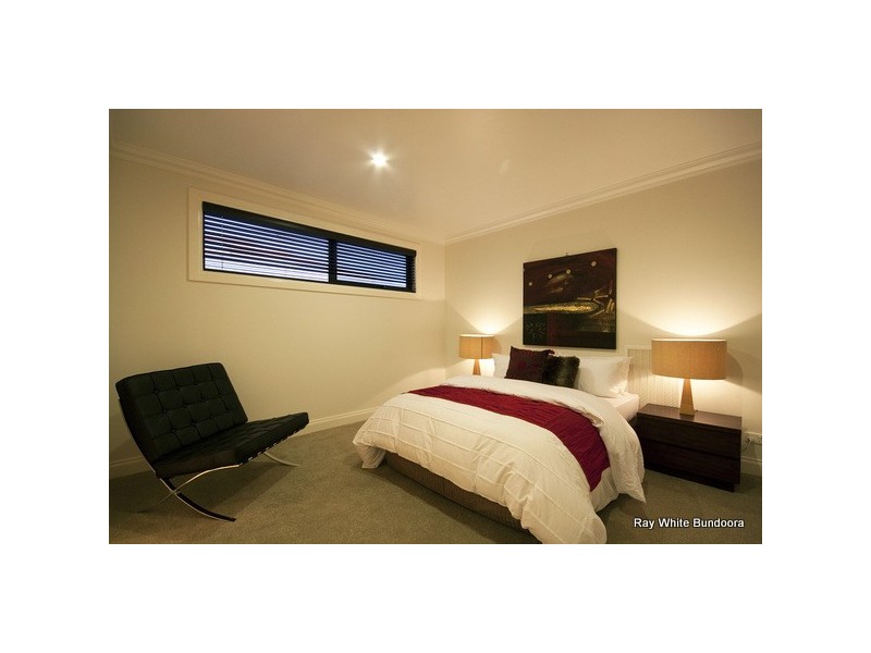 5 Farnham Crescent, Mill Park VIC 3082