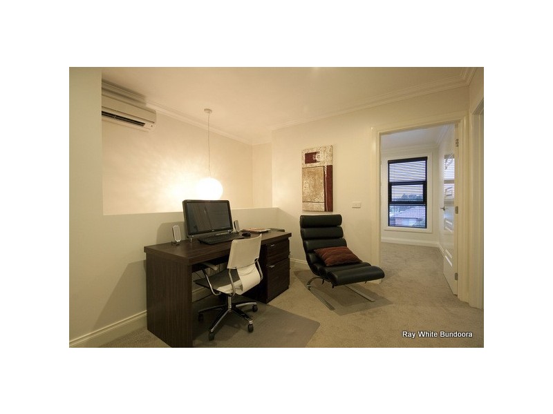 5 Farnham Crescent, Mill Park VIC 3082