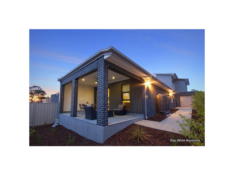 5 Farnham Crescent, Mill Park VIC 3082