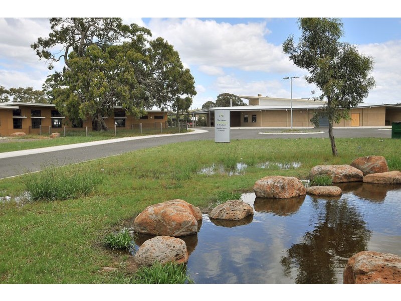 330 Gordons Road, South Morang VIC 3752