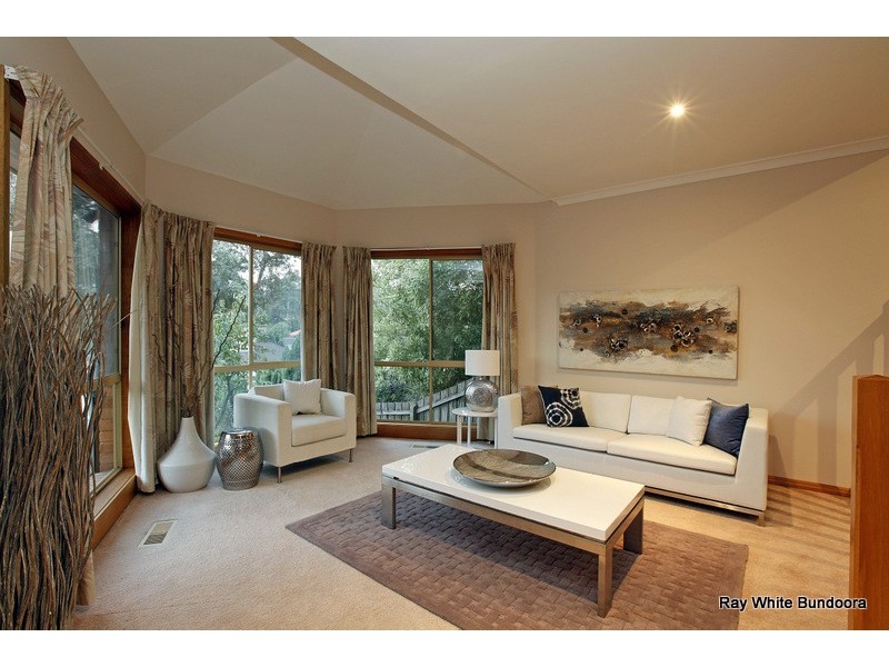 25 Cambrian Court, Eltham North VIC 3095