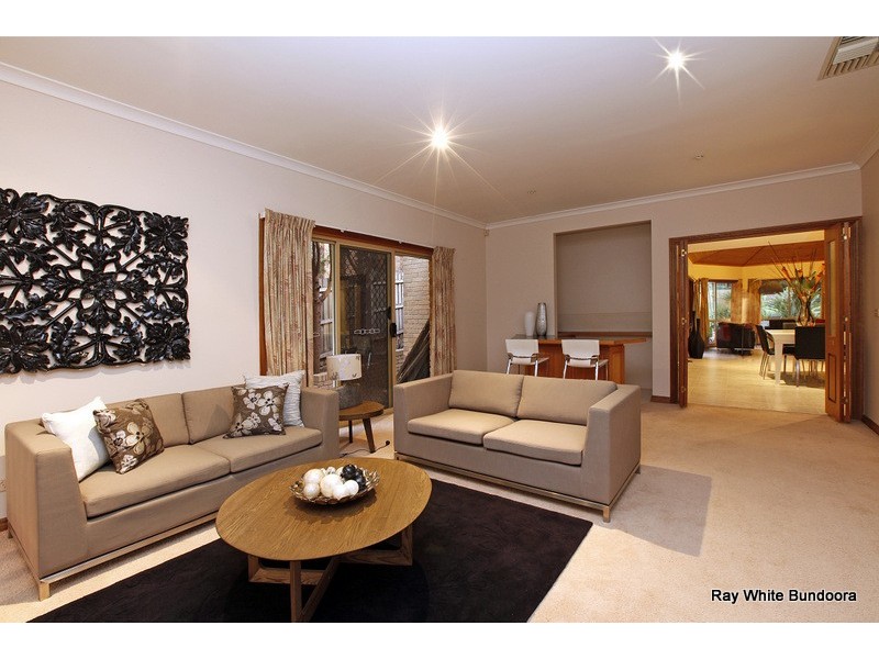 25 Cambrian Court, Eltham North VIC 3095