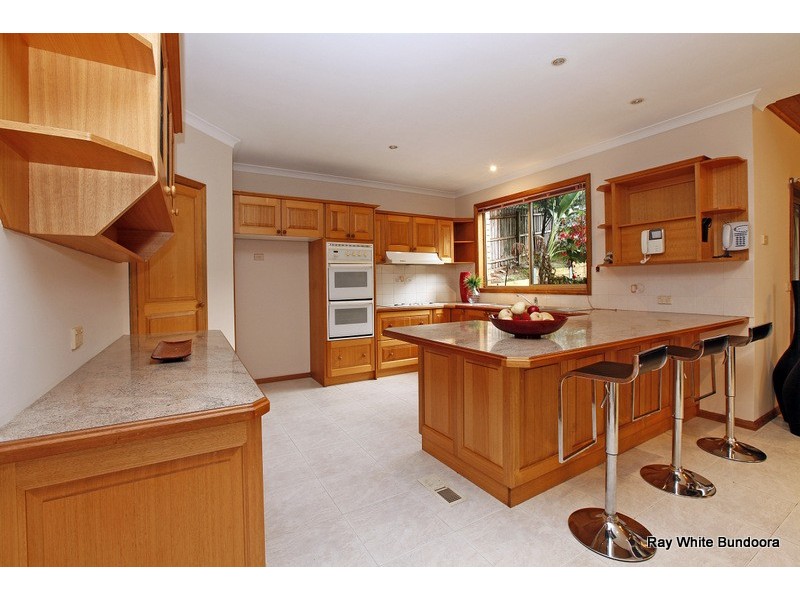 25 Cambrian Court, Eltham North VIC 3095